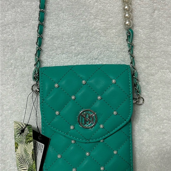 Badgley Mischka Pearls Strap Phone Case with Diamond Quilting and Pearls -Green- - Picture 2 of 12